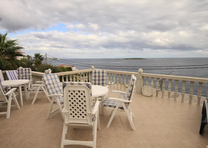 By The Sea Milna, - 8917 Lejlighed