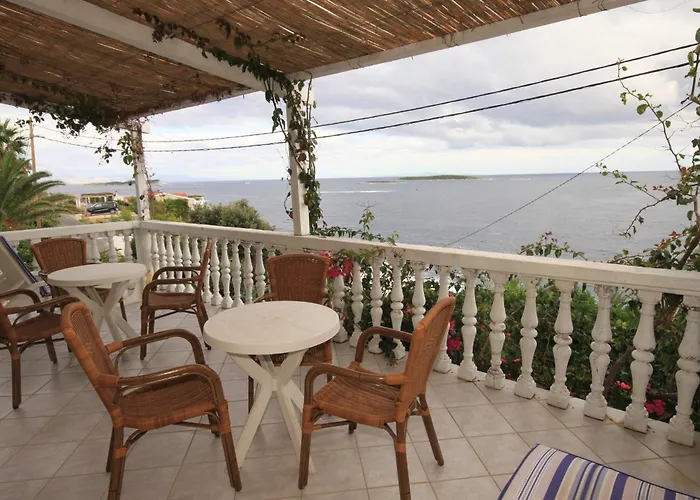 By The Sea Milna, - 8917 Lejlighed Vis